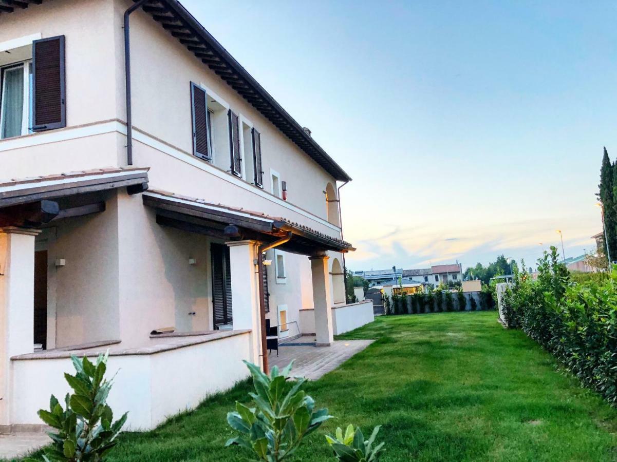 Villa Pirignano Foligno Kültér fotó